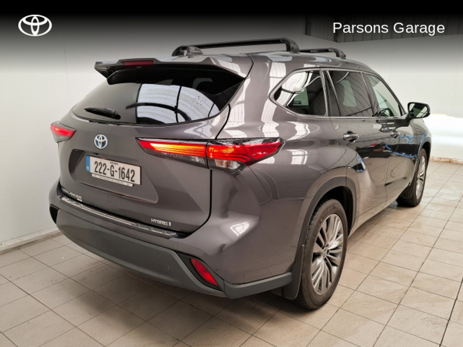 2022 Toyota Highlander HIGHLANDER SOL €69,995
