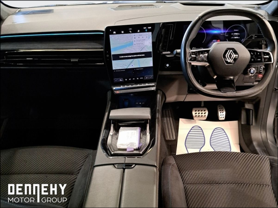 2024 Renault Austral - image 2