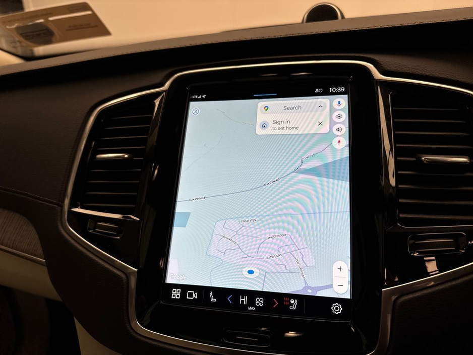 2023 Volvo XC90 - image 18