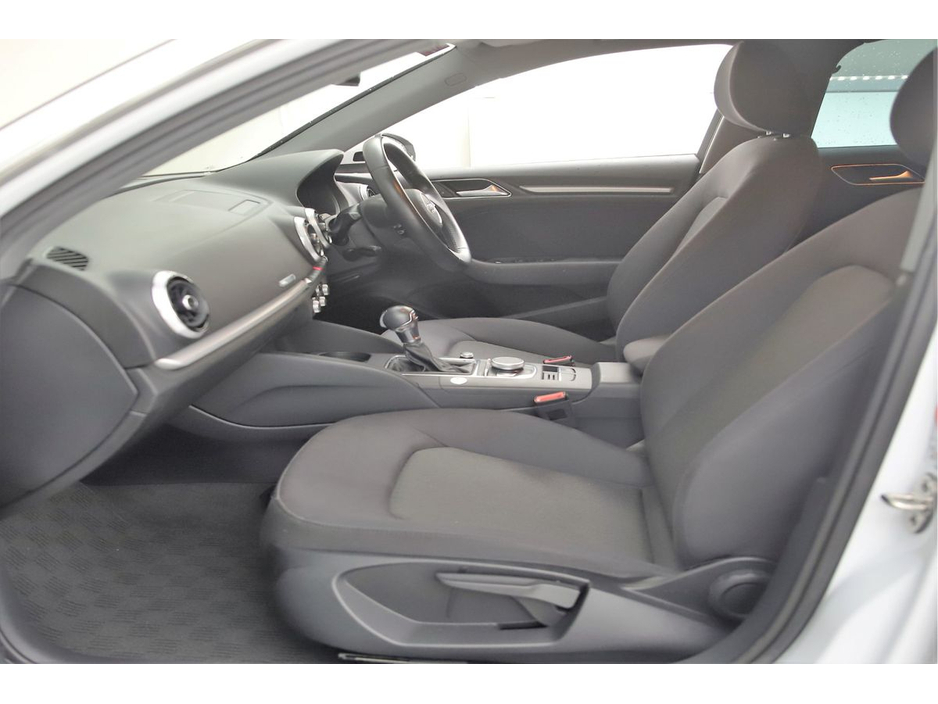 2017 Audi A3 1.4 TFSI S-TRONIC SPORTBACK *DIG DASH*REVERSE CAM*PARK SENSORS* €18,890