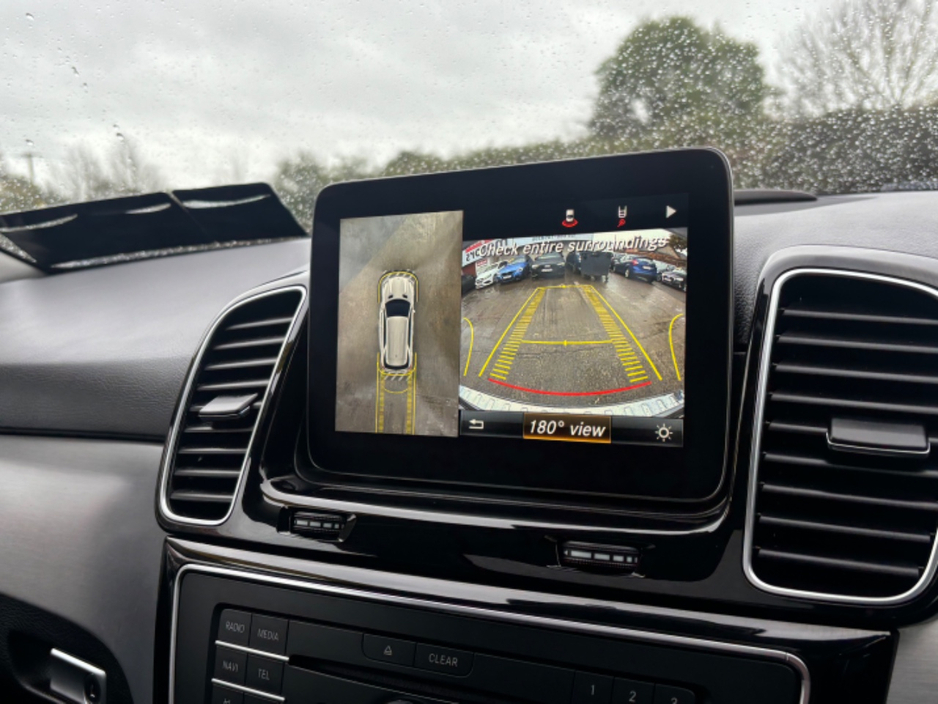 2017 Mercedes-Benz GLE Class - image 14