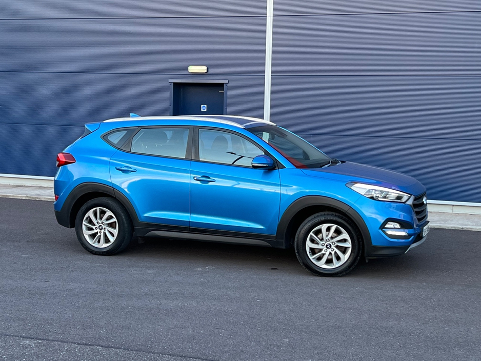 2018 Hyundai Tucson - image 4