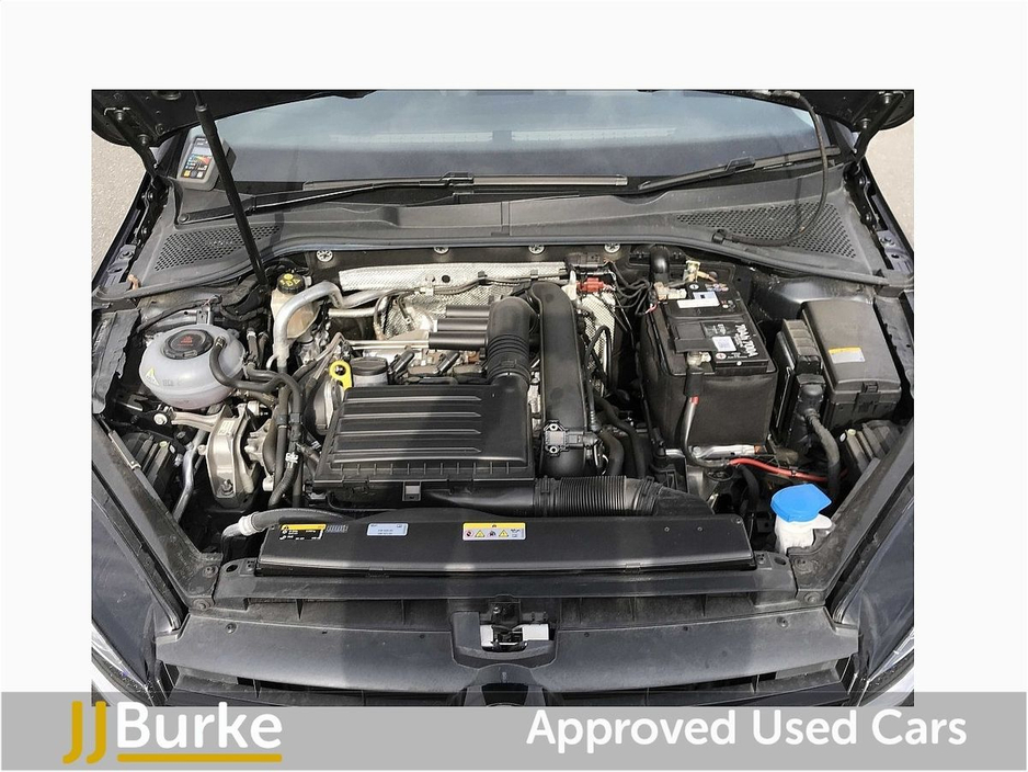 2020 Volkswagen Golf - image 17