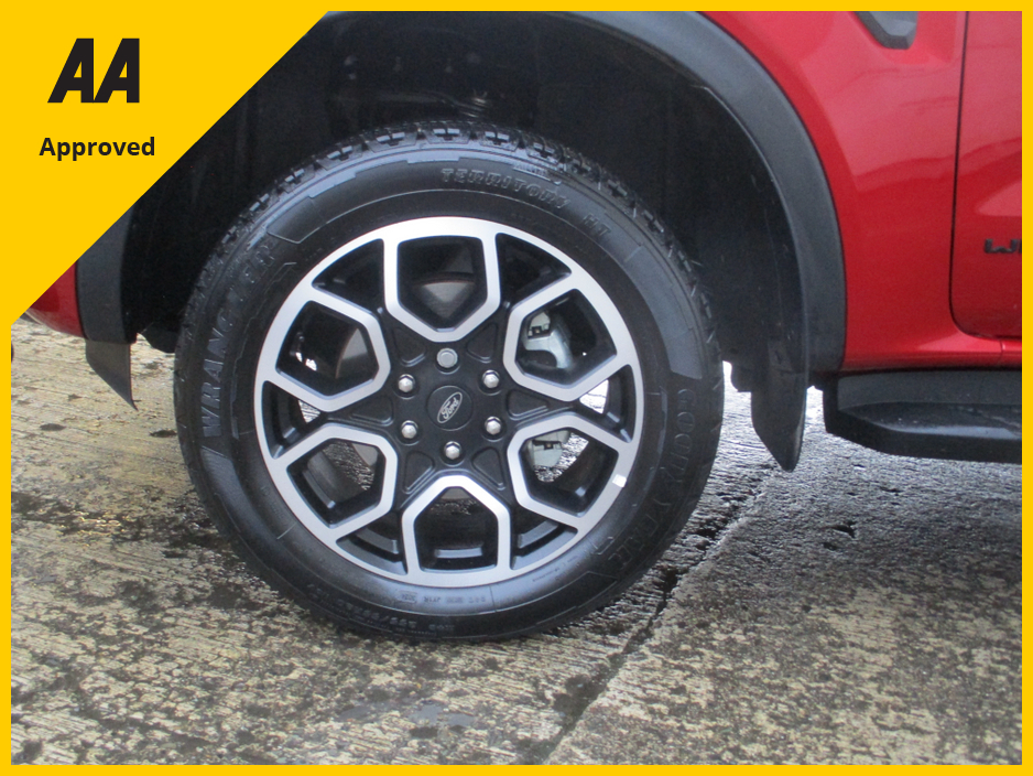 2025 Ford Ranger EX DEMO MODEL WITH ONLY 6000 KMS D/CAB WILDTRAK - 2.0TD AUTOMATIC !! PRICE PLUS VAT €52,000