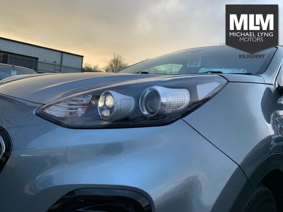 2019 Kia Sportage - image 4