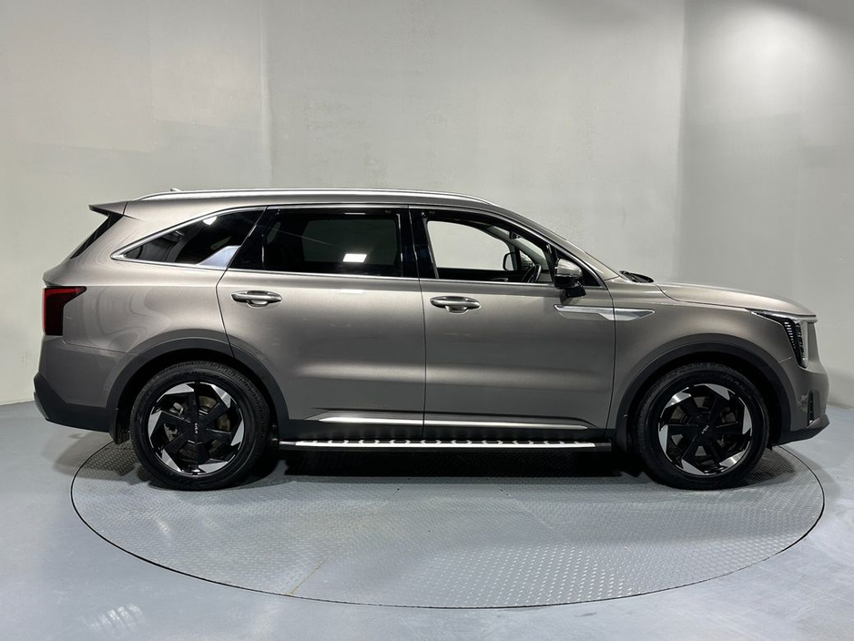 2025 Kia Sorento 2.2 Crdi 7 Seater 200BHP Auto €61,800