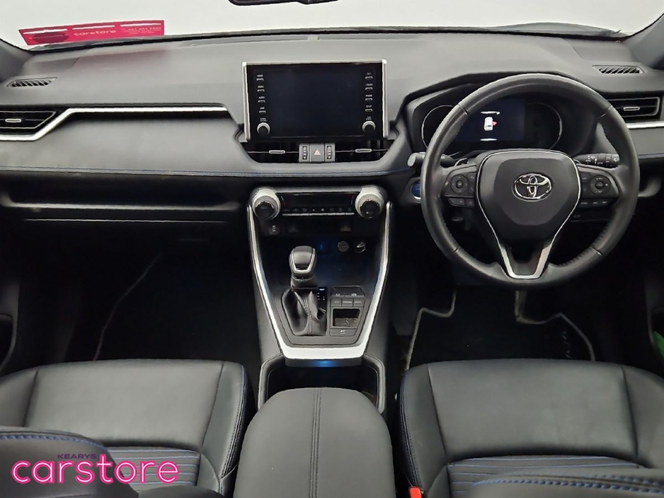 2022 Toyota Rav4 - image 11