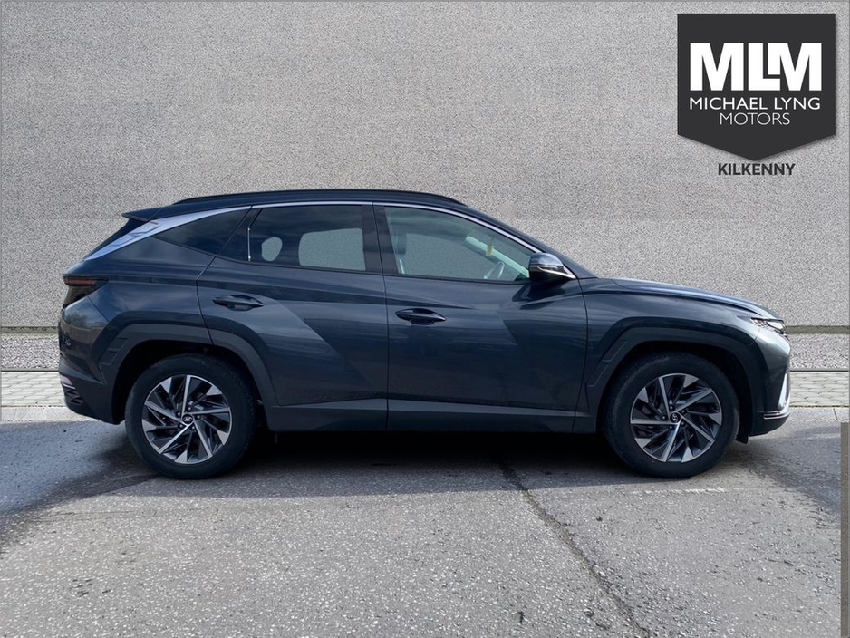 2021 Hyundai Tucson - image 5