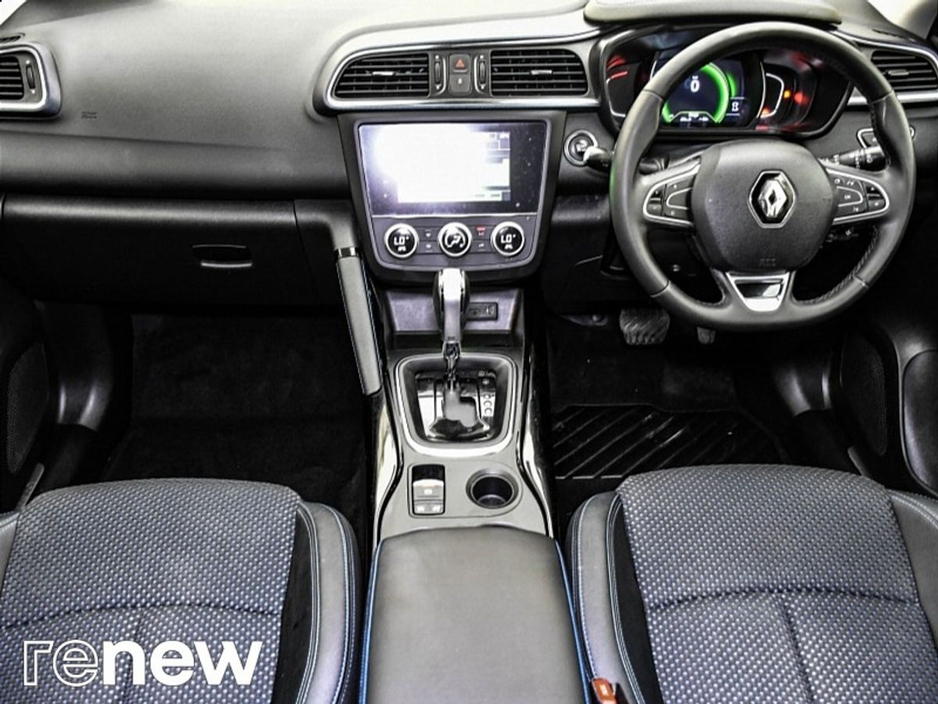 2020 Renault Kadjar - image 2