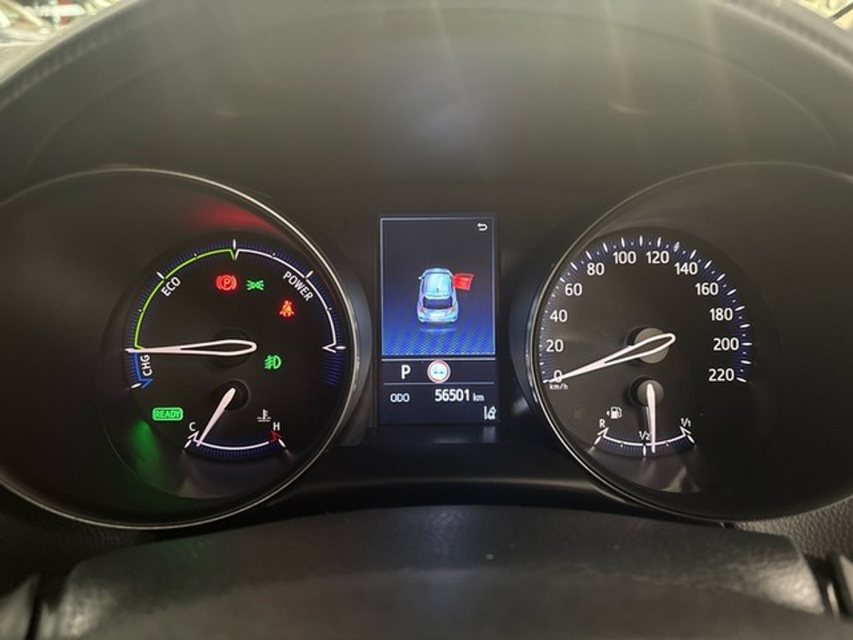 2023 Toyota C-HR - image 11