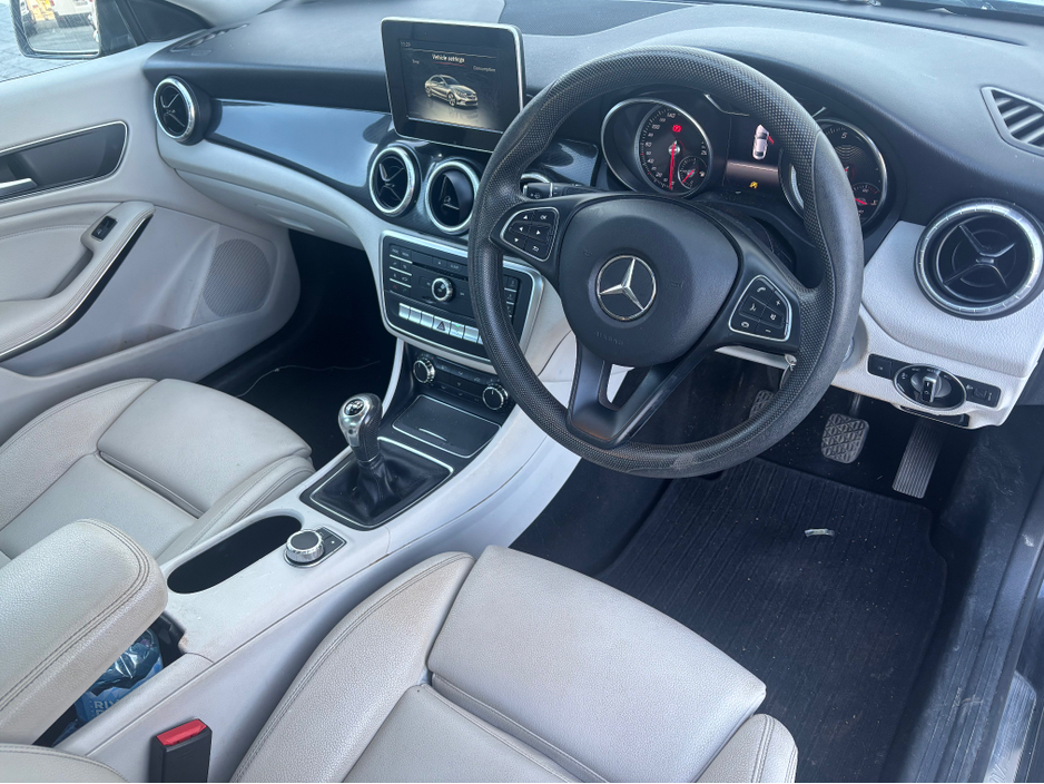 2018 Mercedes-Benz CL Class - image 16
