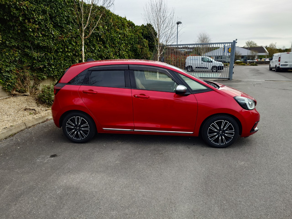 2020 Honda Fit - image 4