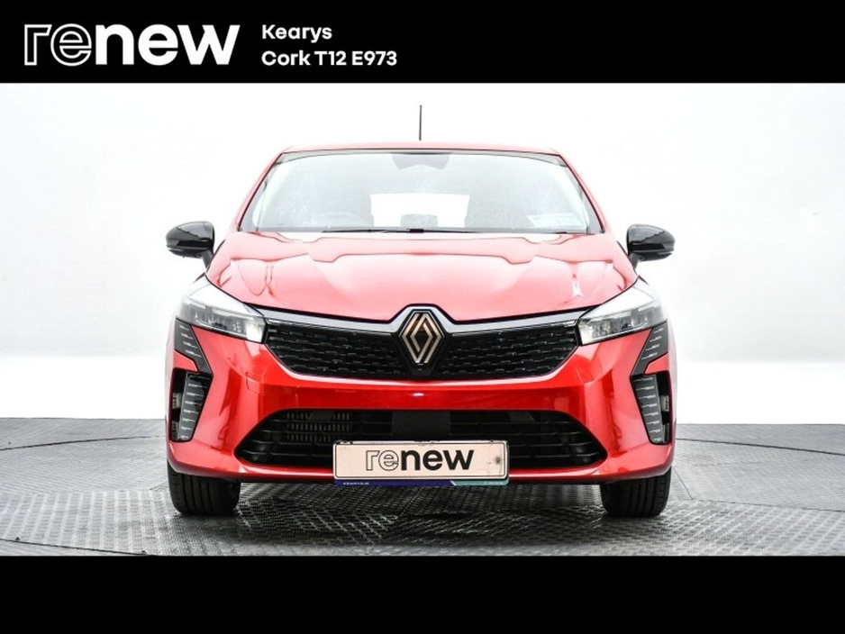 2025 Renault Clio - image 8