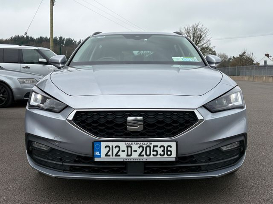 2021 SEAT Leon - image 2