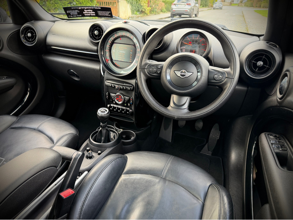 2016 MINI Countryman 1.6 Diesel Business Edition 5dr. €11,900