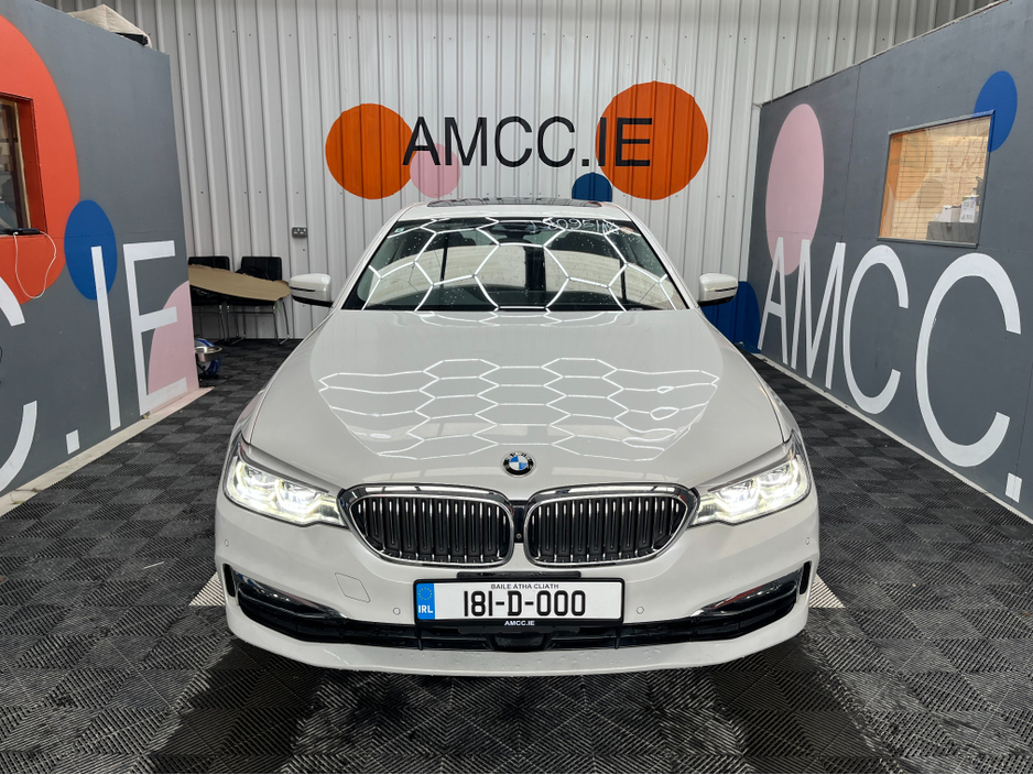 2018 BMW 5 Series - image 6