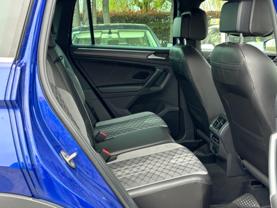 2021 Volkswagen Tiguan - image 7