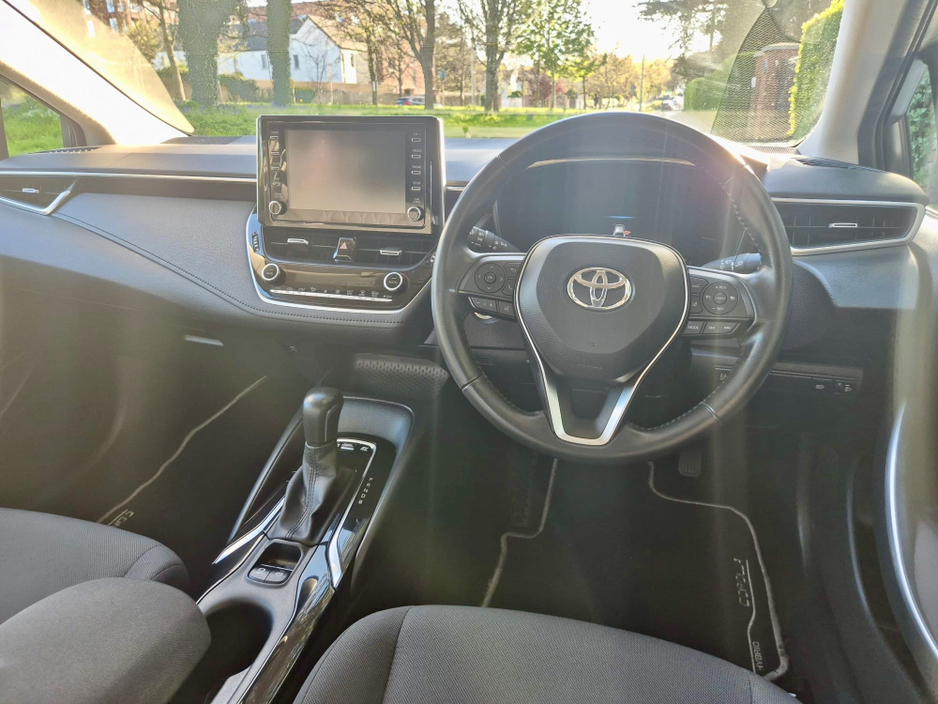 2022 Toyota Corolla - image 17