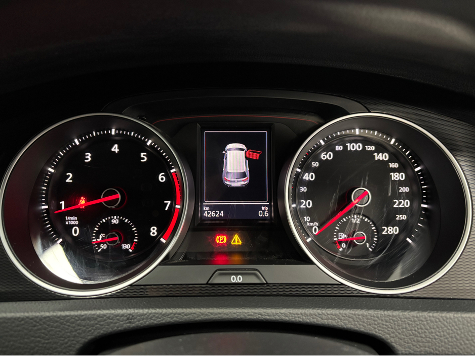 2014 Volkswagen Golf *VOLKSWAGEN GOLF GTI* *DSG* *KEYLESS ENTRY* *LOW MILEAGE* *PARKING SENSORS* *BT AUDIO* *2.0 PETROL* *TRADE INS WELCOME* €18,950