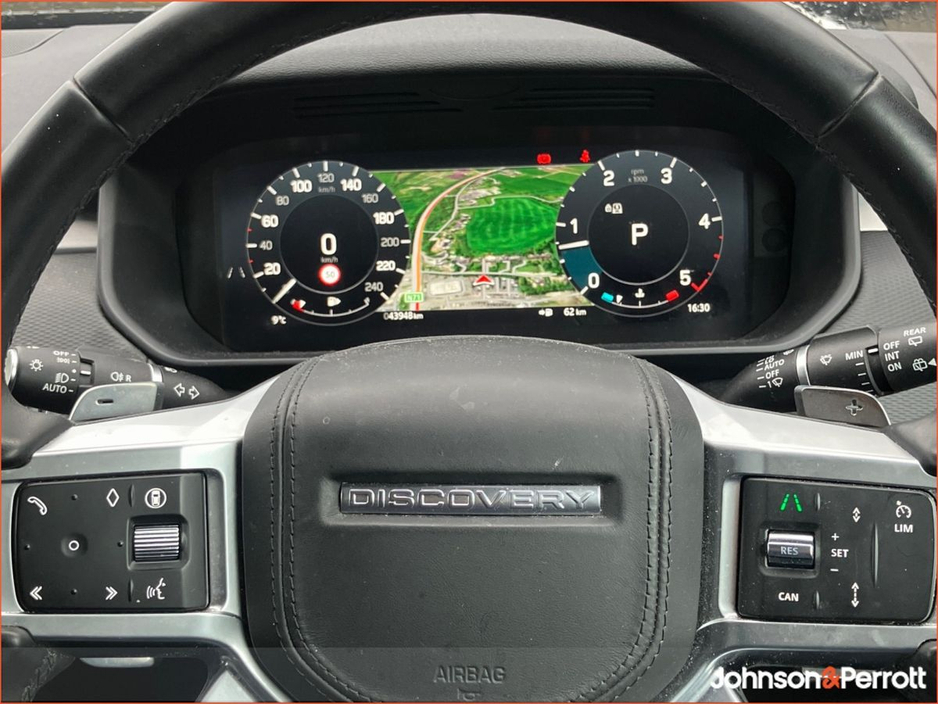 2024 Land Rover Discovery - image 19