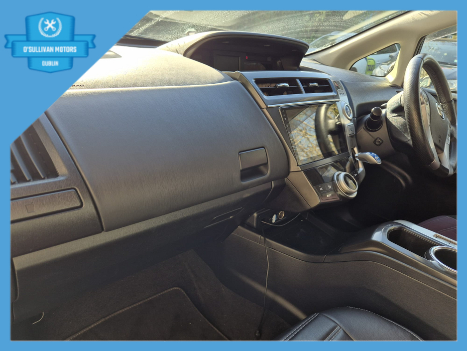 2016 Toyota Prius - image 16