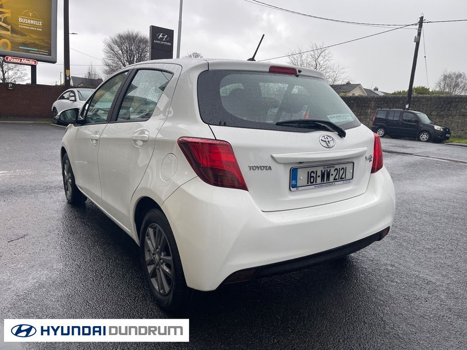 2016 Toyota Yaris 1.0 Luna 4DR €10,950