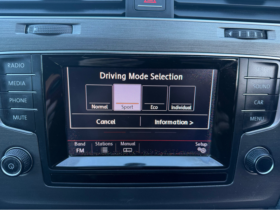 2013 Volkswagen Golf SE TSI TECHNOLOGY BLUEMOTION €10,995