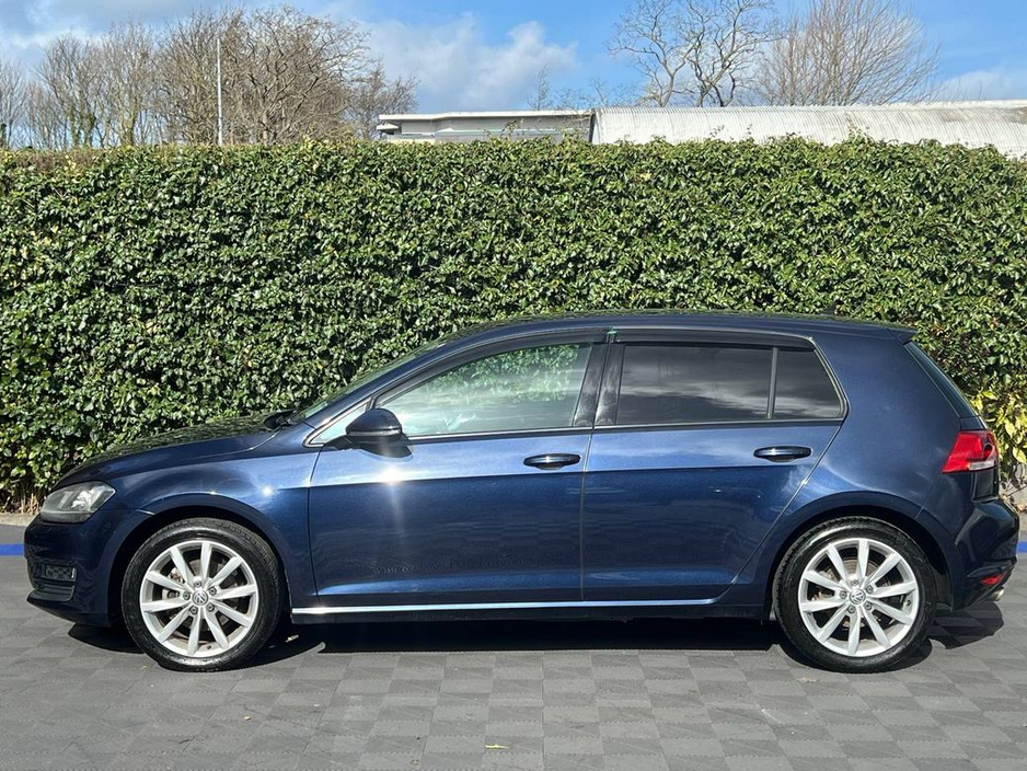 2016 Volkswagen Golf - image 3
