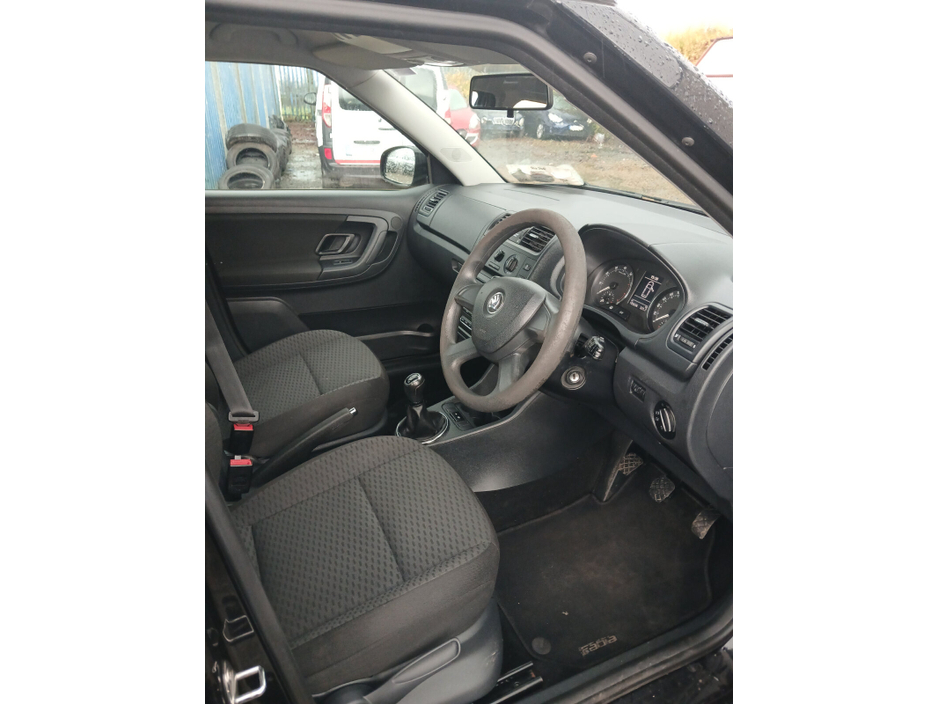 2013 Skoda Fabia 1.2 TSI 86HP AMBITION €4,675