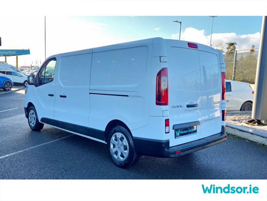 2022 Renault Trafic LL30 BLUE DCI 130 BUSIN €20,995