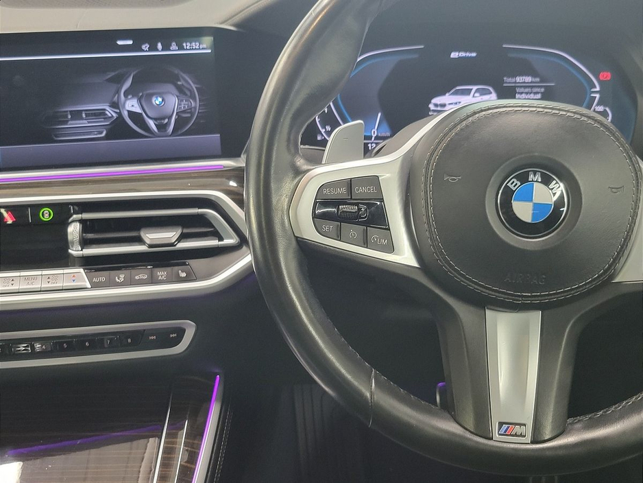 2021 BMW X5 - image 17