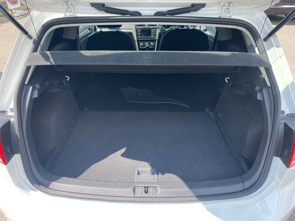 2019 Volkswagen Golf  €11,341