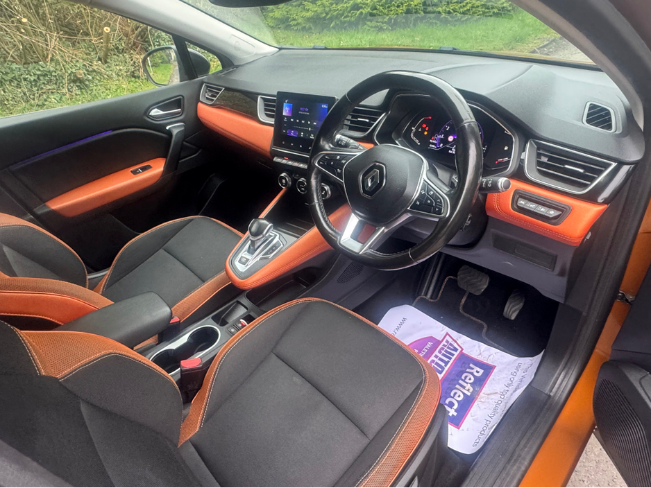 2021 Renault Captur - image 6