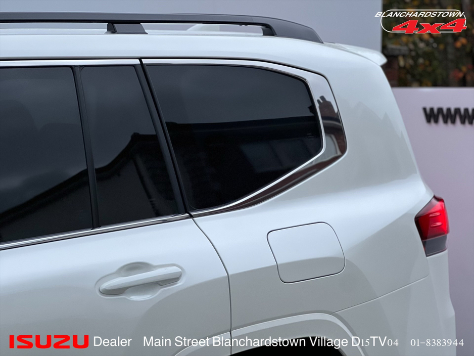 2025 Toyota Landcruiser Toyota Amazon 3.3 TwinTurbo V6 LC300 PEARL WHITE