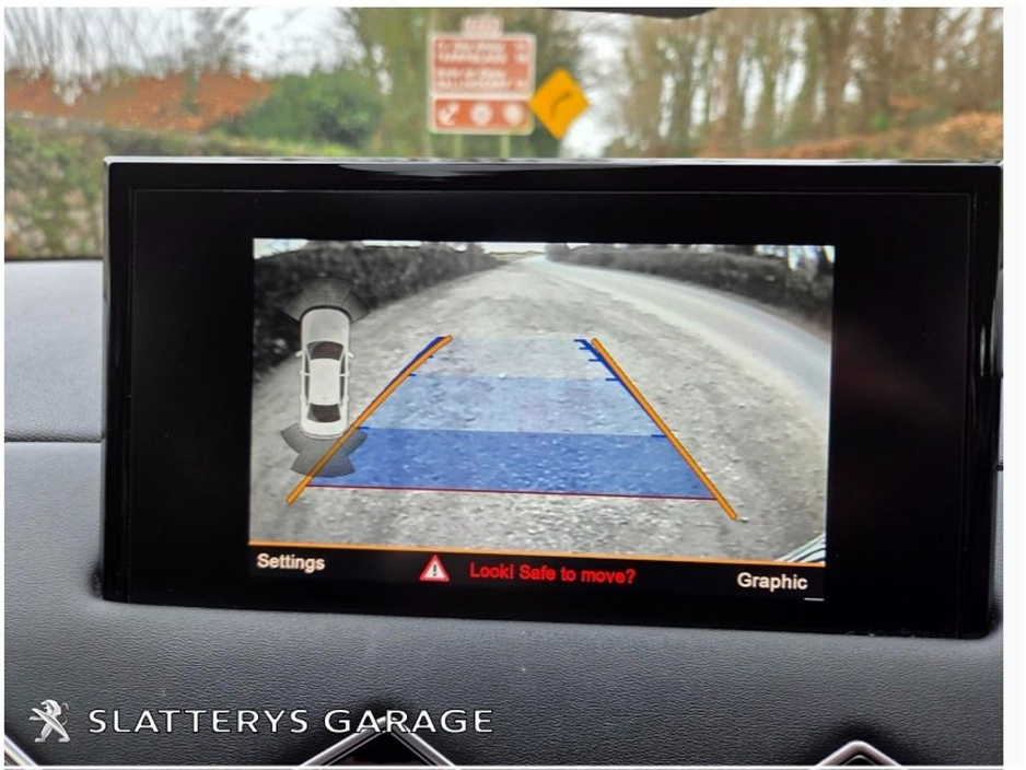 2021 DS Automobiles DS 3 - image 12