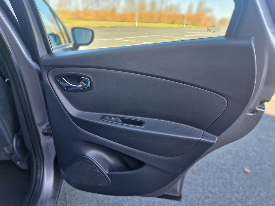 2015 Renault Captur - image 17