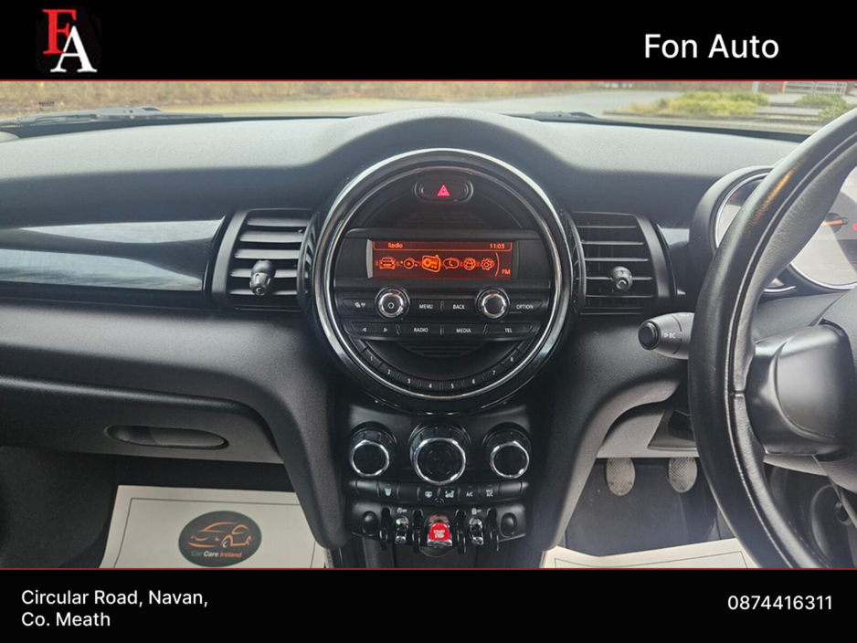 2015 MINI Hatch - image 24