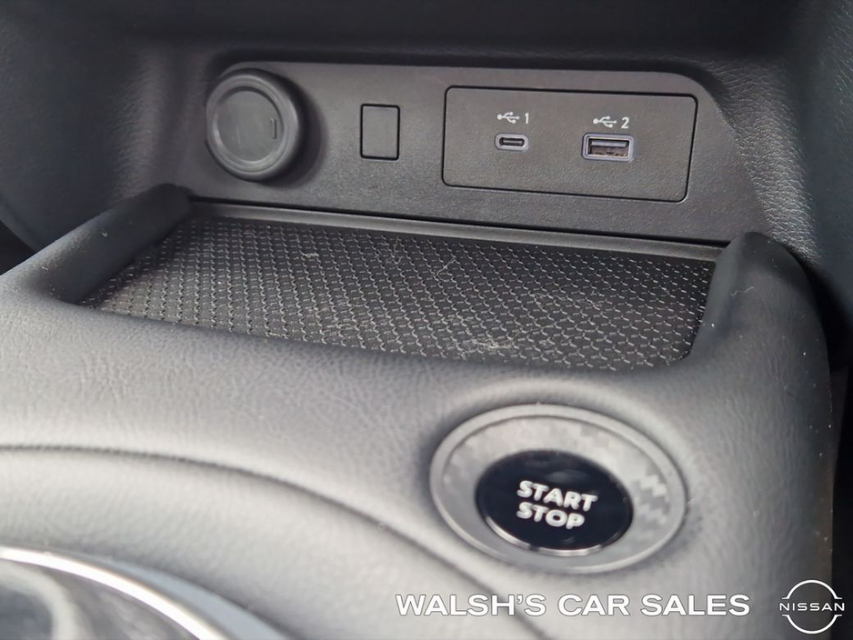 2025 Nissan Juke 1.6 HYB SV MY24 €30,900