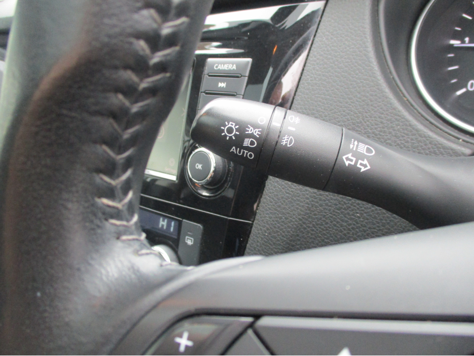 2020 Nissan Qashqai - image 24