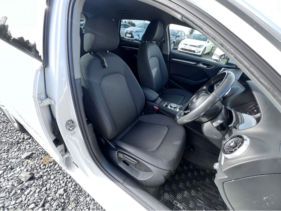 2017 Audi A3 2017 Audi A3 1.4 TFSI Automatic €17,950