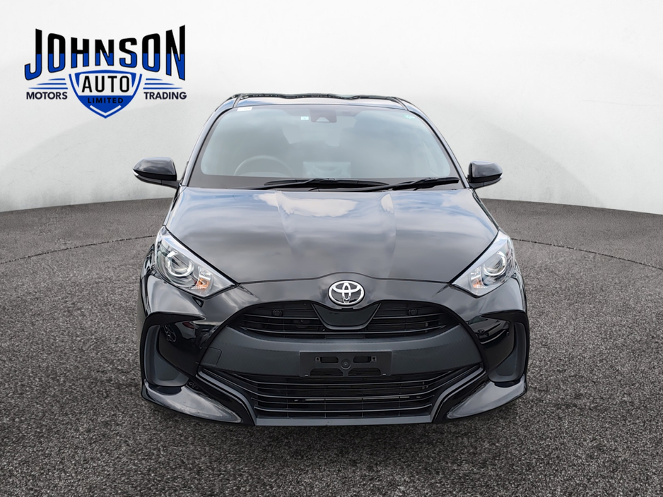 2021 Toyota Yaris - image 8