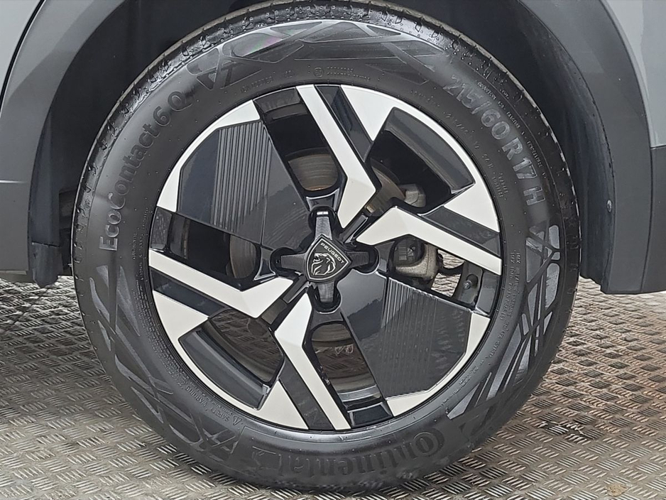 2024 Peugeot 2008 - image 15