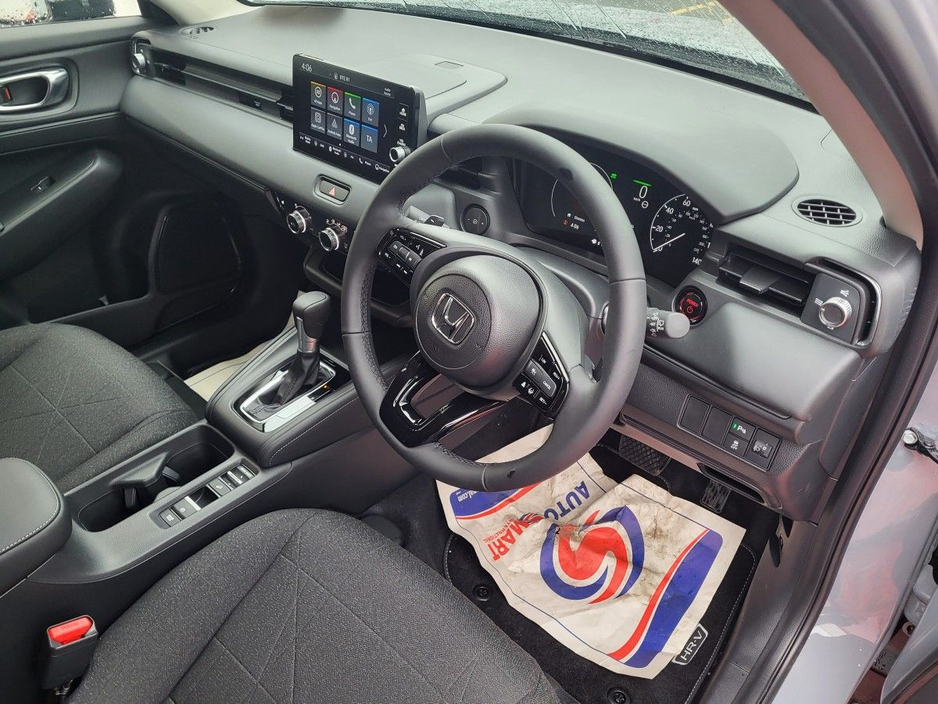 2026 Honda HR-V - image 5