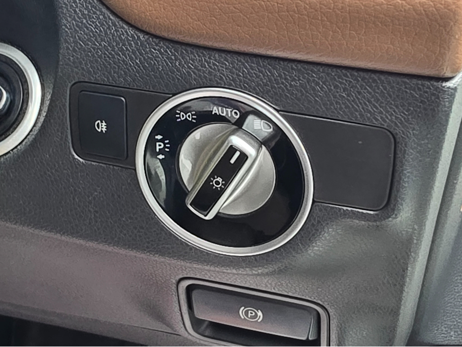 2013 Mercedes-Benz A Class - image 4