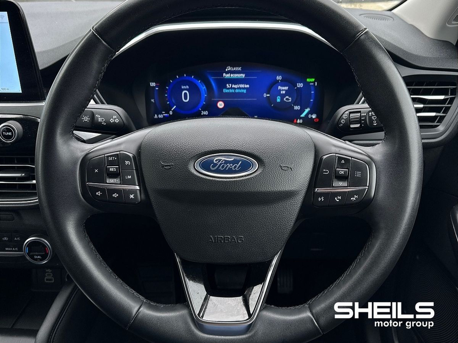 2022 Ford Kuga - image 19