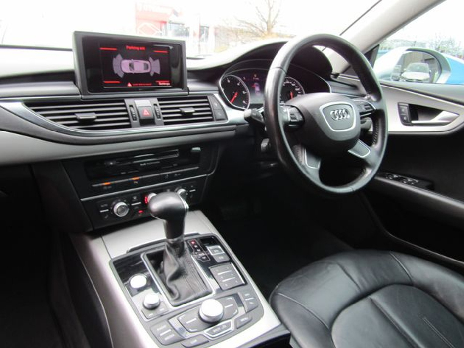 2012 Audi A7 - image 11