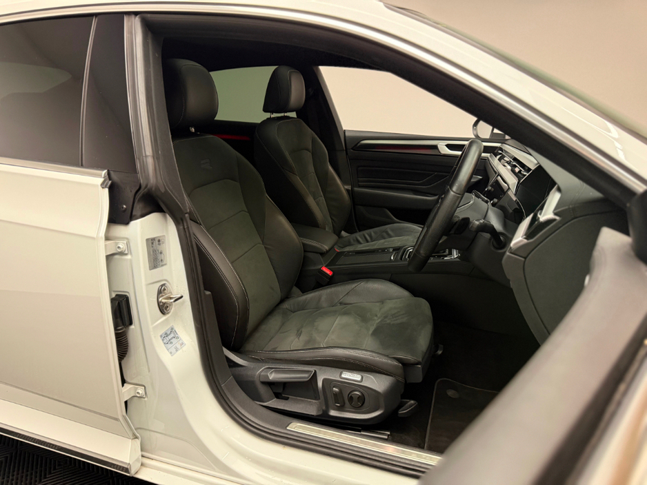 2023 Volkswagen Arteon - image 11