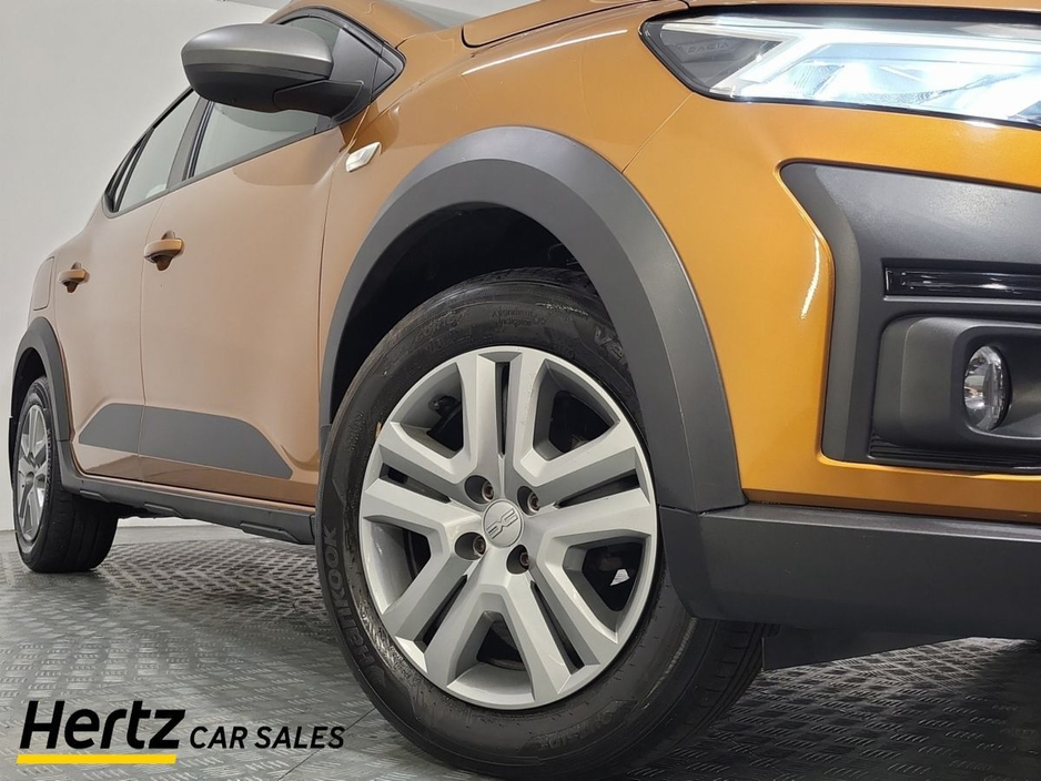 2023 Dacia Sandero Stepway - image 6
