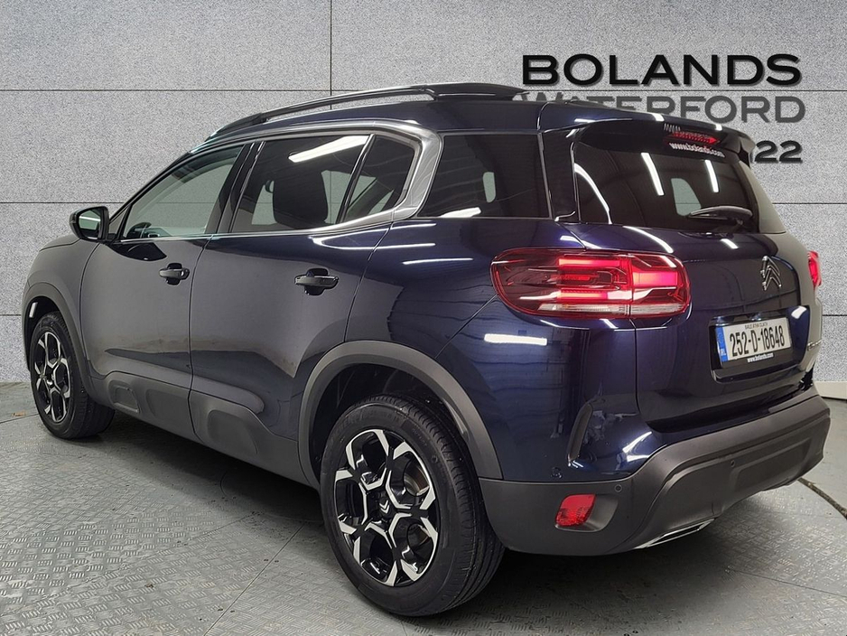 2025 Citroen C5 Aircross - image 2