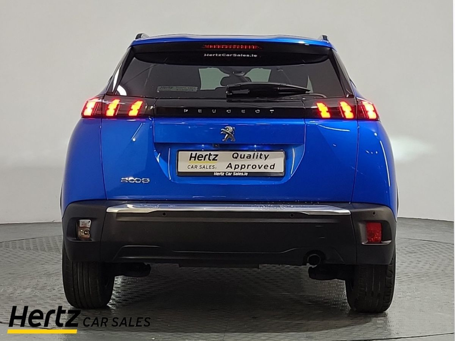 2023 Peugeot 2008 - image 4